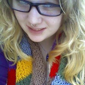 Meet your Posher, Alexia